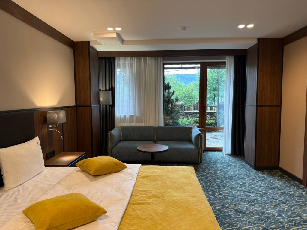 Апартаменти №5