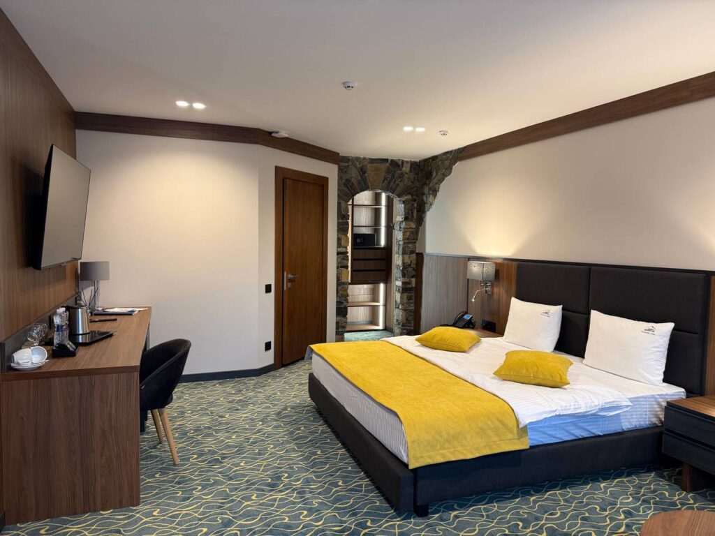 Апартаменти №5