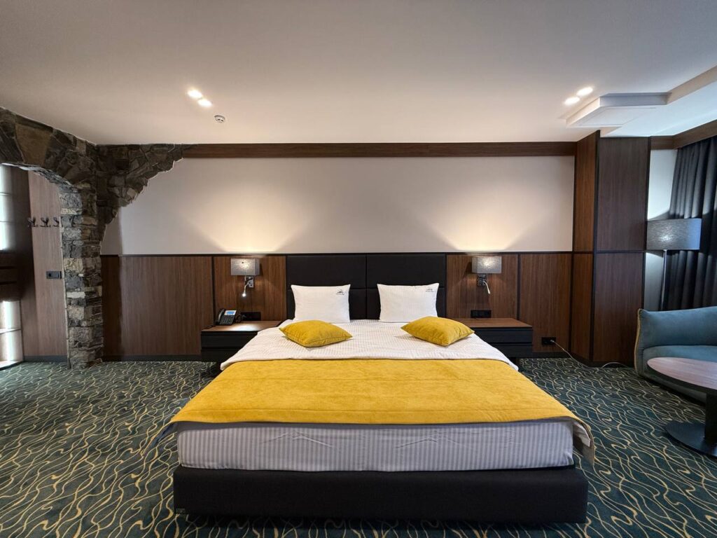 Апартаменти №5