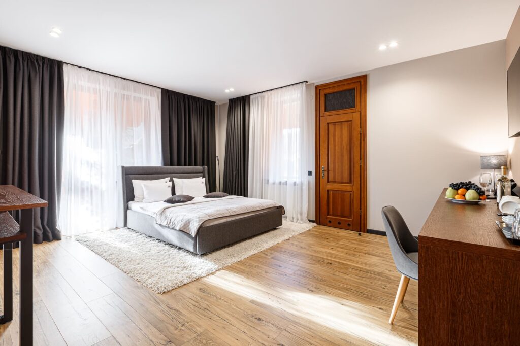 Апартаменти з терасою