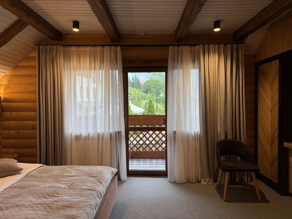 Апартаменти №8