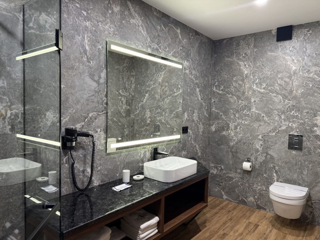 Апартаменти №6