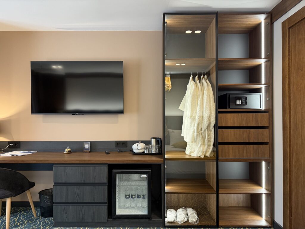 Апартаменти №6