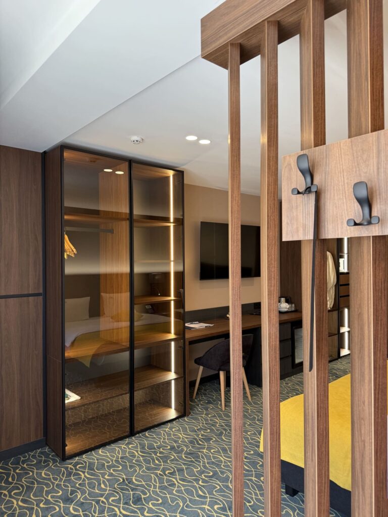 Апартаменти №6