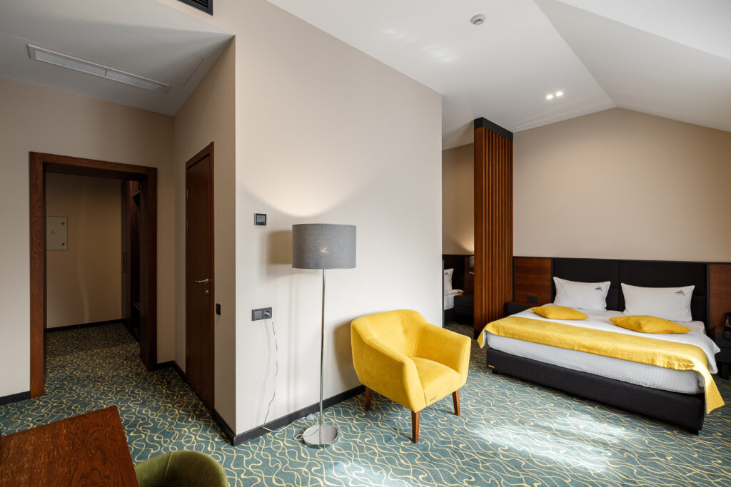 Тримісний номер Panorama без балкону