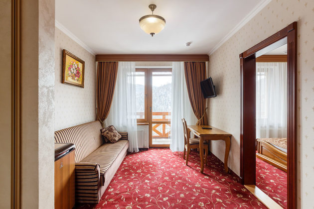 Готель напівлюкс в Карпатах для чудового відпочинку, фото 1